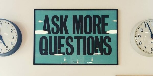 営業電話の時間帯とフォローアップ電話の時間帯を明確に分ける