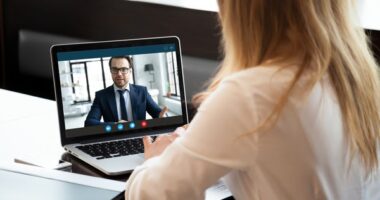 【実践】Web商談を成功に導くコツとは？重要ポイントを解説