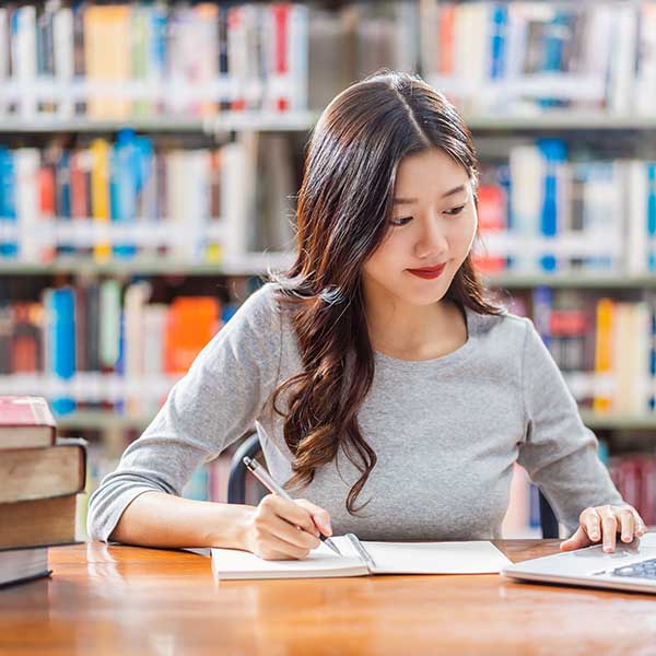 インサイドセールスを本で学ぶ際のコツ